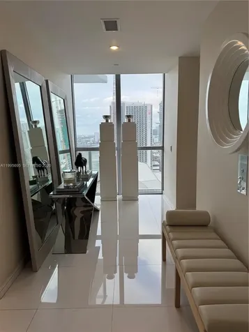 1100 Biscayne Boulevard Miami FL 33132