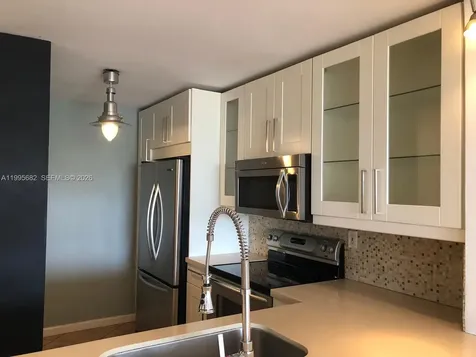 1401 Bay Road Miami Beach FL 33139