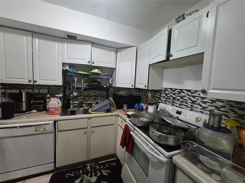 3600 NW 21st Street Lauderdale Lakes FL 33311