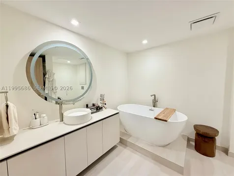 495 Brickell Avenue Miami FL 33131