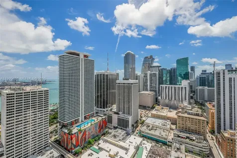 133 NE 2nd Avenue Miami FL 33132
