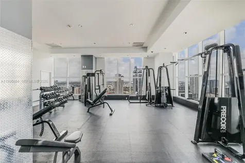 133 NE 2nd Avenue Miami FL 33132