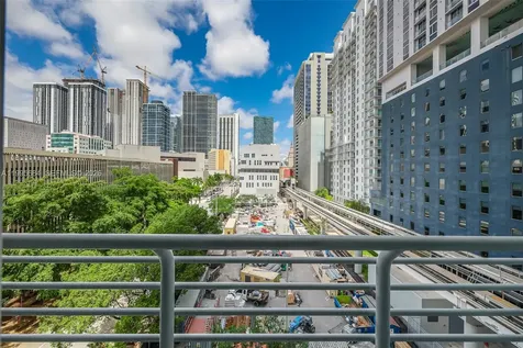 133 NE 2nd Avenue Miami FL 33132