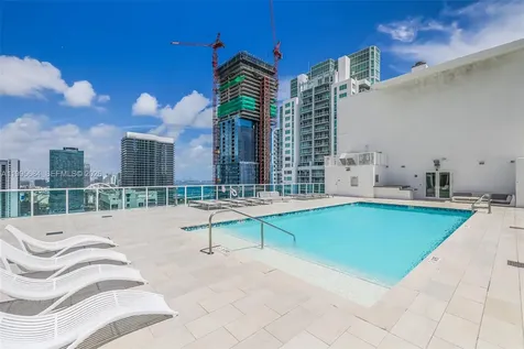 133 NE 2nd Avenue Miami FL 33132