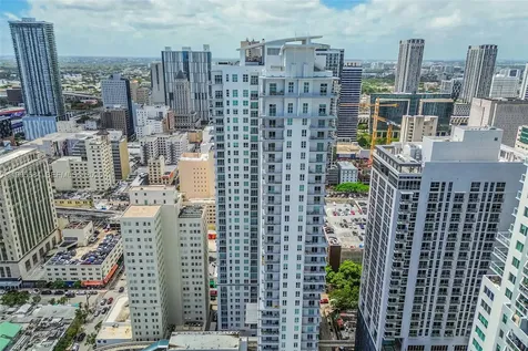 133 NE 2nd Avenue Miami FL 33132