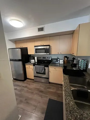2548 Centergate Drive Miramar FL 33025