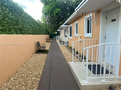 Miami FL 33128