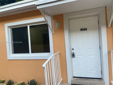 Miami FL 33128