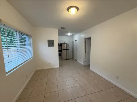 Miami FL 33128