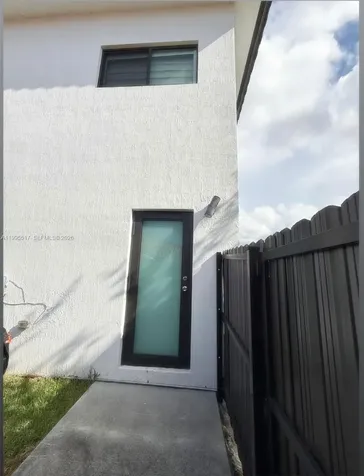 20018 SW 122nd Avenue Miami FL 33177