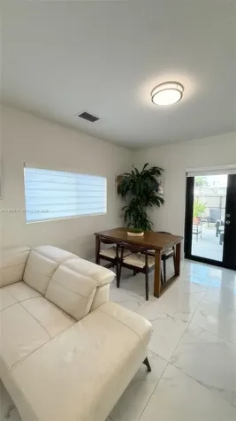 20018 SW 122nd Avenue Miami FL 33177