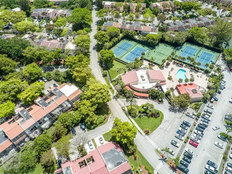9955 Costa Del Sol Boulevard Doral FL 33178