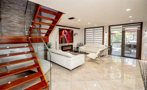 9955 Costa Del Sol Boulevard Doral FL 33178