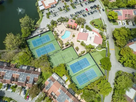 9955 Costa Del Sol Boulevard Doral FL 33178