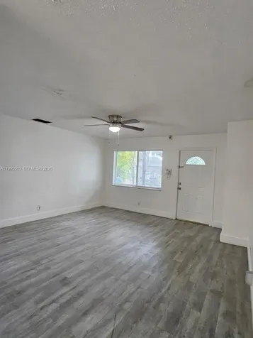 209 SW 9th Street Hallandale Beach FL 33009