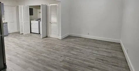 209 SW 9th Street Hallandale Beach FL 33009