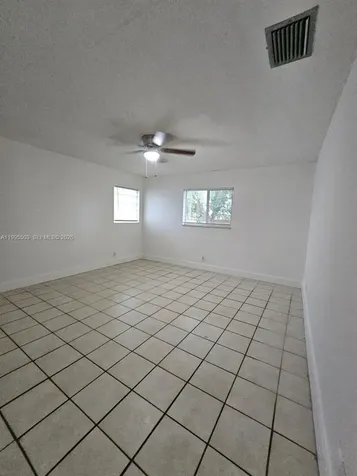 209 SW 9th Street Hallandale Beach FL 33009