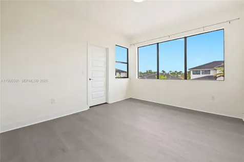 8836 NW 161st Terrace Miami Lakes FL 33018