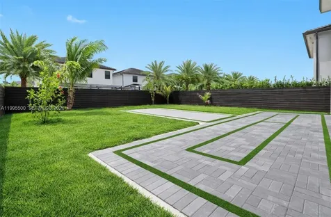 8836 NW 161st Terrace Miami Lakes FL 33018