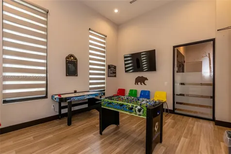8836 NW 161st Terrace Miami Lakes FL 33018