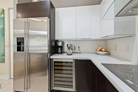 10305 NW 63rd Terrace Doral FL 33178