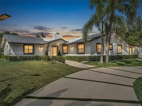 6920 SW 182nd Way Southwest Ranches FL 33331