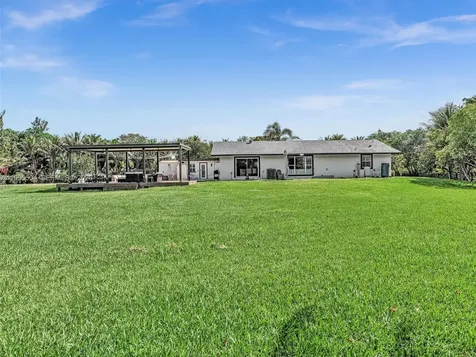 6920 SW 182nd Way Southwest Ranches FL 33331