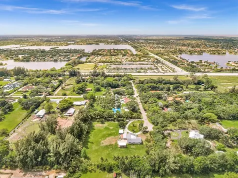 6920 SW 182nd Way Southwest Ranches FL 33331