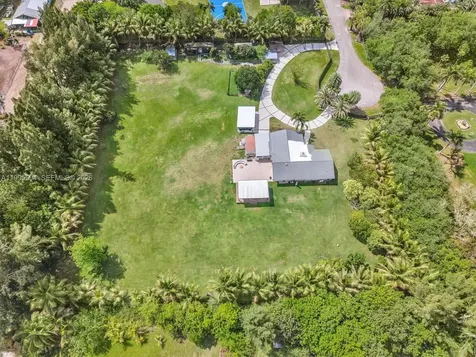 6920 SW 182nd Way Southwest Ranches FL 33331