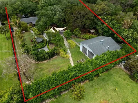 27521 SW 154th Avenue Homestead FL 33032