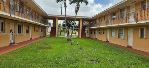 3800 SW 102nd Avenue Miami FL 33165