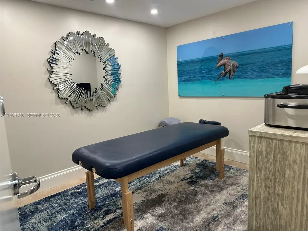 6001 N Ocean Drive Hollywood FL 33019