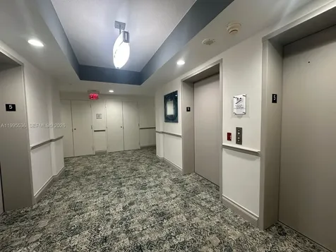 6001 N Ocean Drive Hollywood FL 33019