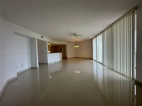 6001 N Ocean Drive Hollywood FL 33019