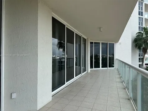 6001 N Ocean Drive Hollywood FL 33019