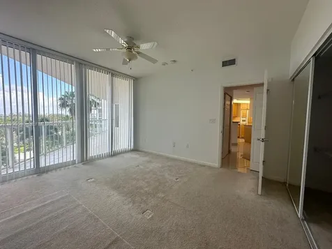 6001 N Ocean Drive Hollywood FL 33019