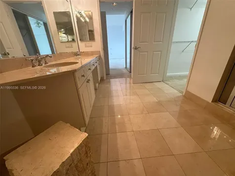 6001 N Ocean Drive Hollywood FL 33019