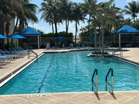 6001 N Ocean Drive Hollywood FL 33019