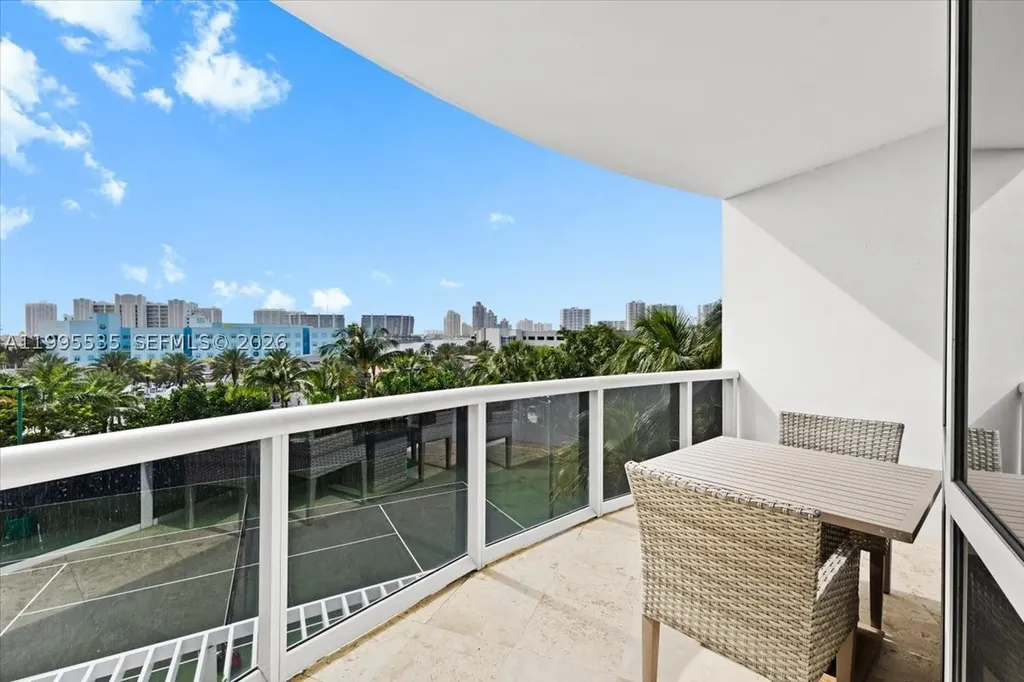 18201 Collins Avenue Sunny Isles Beach FL 33160