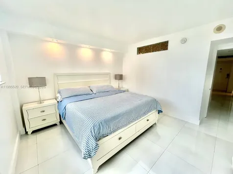 19370 Collins Avenue Sunny Isles Beach FL 33160