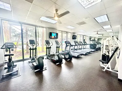 19370 Collins Avenue Sunny Isles Beach FL 33160