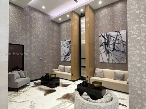 19500 Turnberry Way Aventura FL 33180