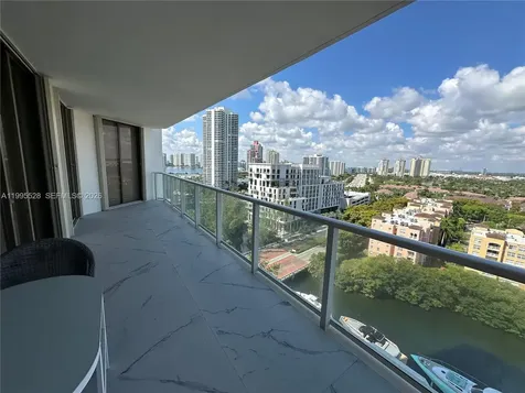 19500 Turnberry Way Aventura FL 33180