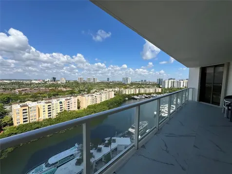 19500 Turnberry Way Aventura FL 33180