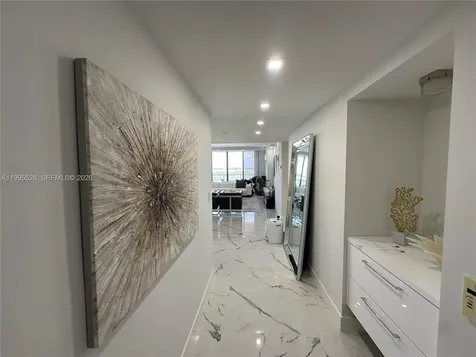 19500 Turnberry Way Aventura FL 33180
