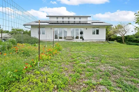 20255 SW 154th Avenue Miami FL 33187