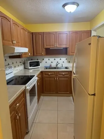 9301 SW 92nd Avenue Miami FL 33176