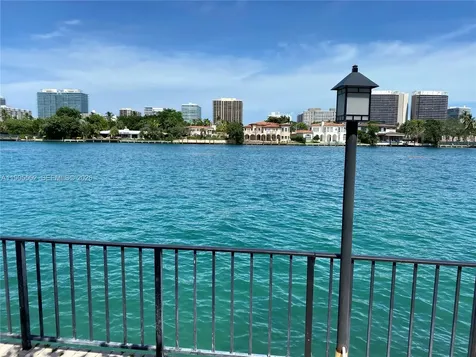 10101 E Bay Harbor Drive Bay Harbor Islands FL 33154