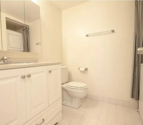 20850 San Simeon Way Miami FL 33179