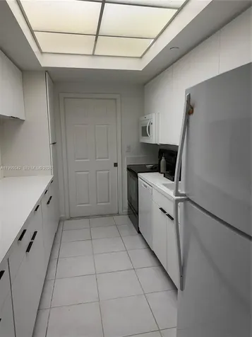 9725 NW 52nd Street Doral FL 33178